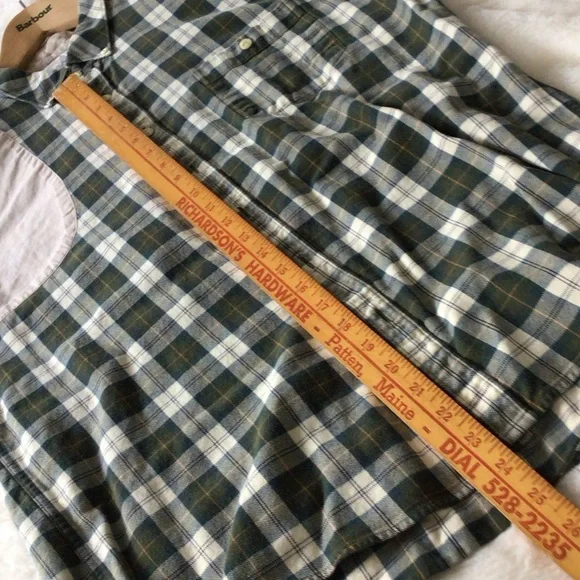 Barbour Cream and Green Plaid Flannel Shirt L Slim - Picture 9 of 15